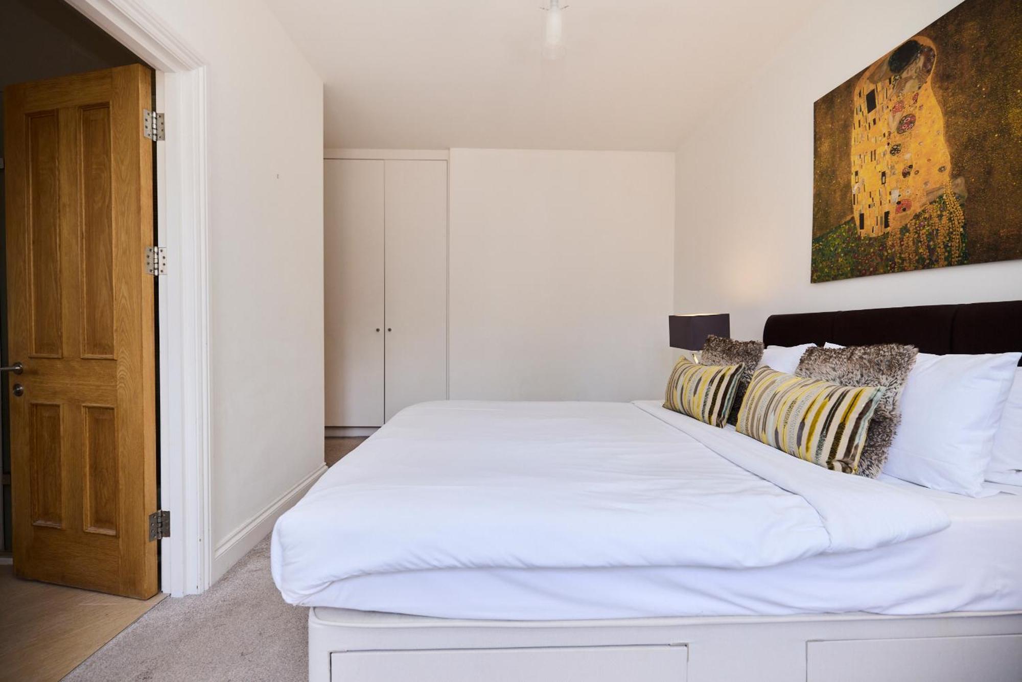 The Porchester Gardens - Modern&Bright 4BDR with Garden&Parking London Exterior foto