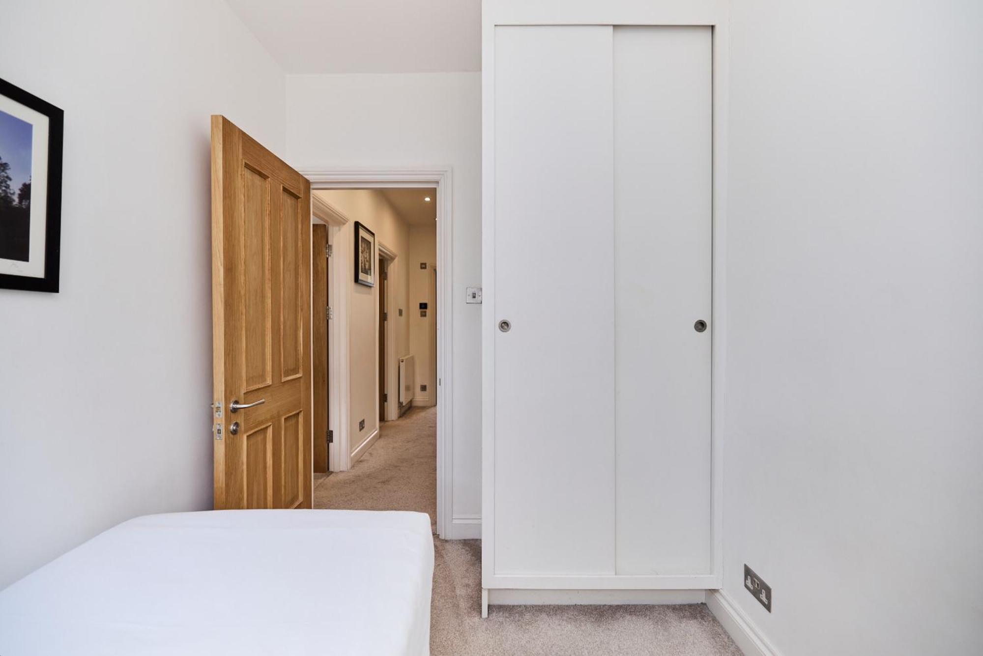 The Porchester Gardens - Modern&Bright 4BDR with Garden&Parking London Exterior foto